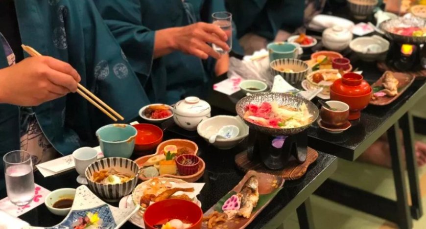 Những điều cần lưu ý khi ăn uống ở Nhật Bản